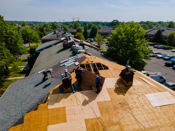 24/7 Emergency Metal Roofing experts in Forest City, IA